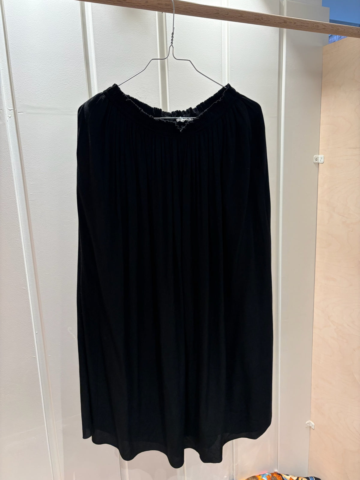 Pomander Skirt