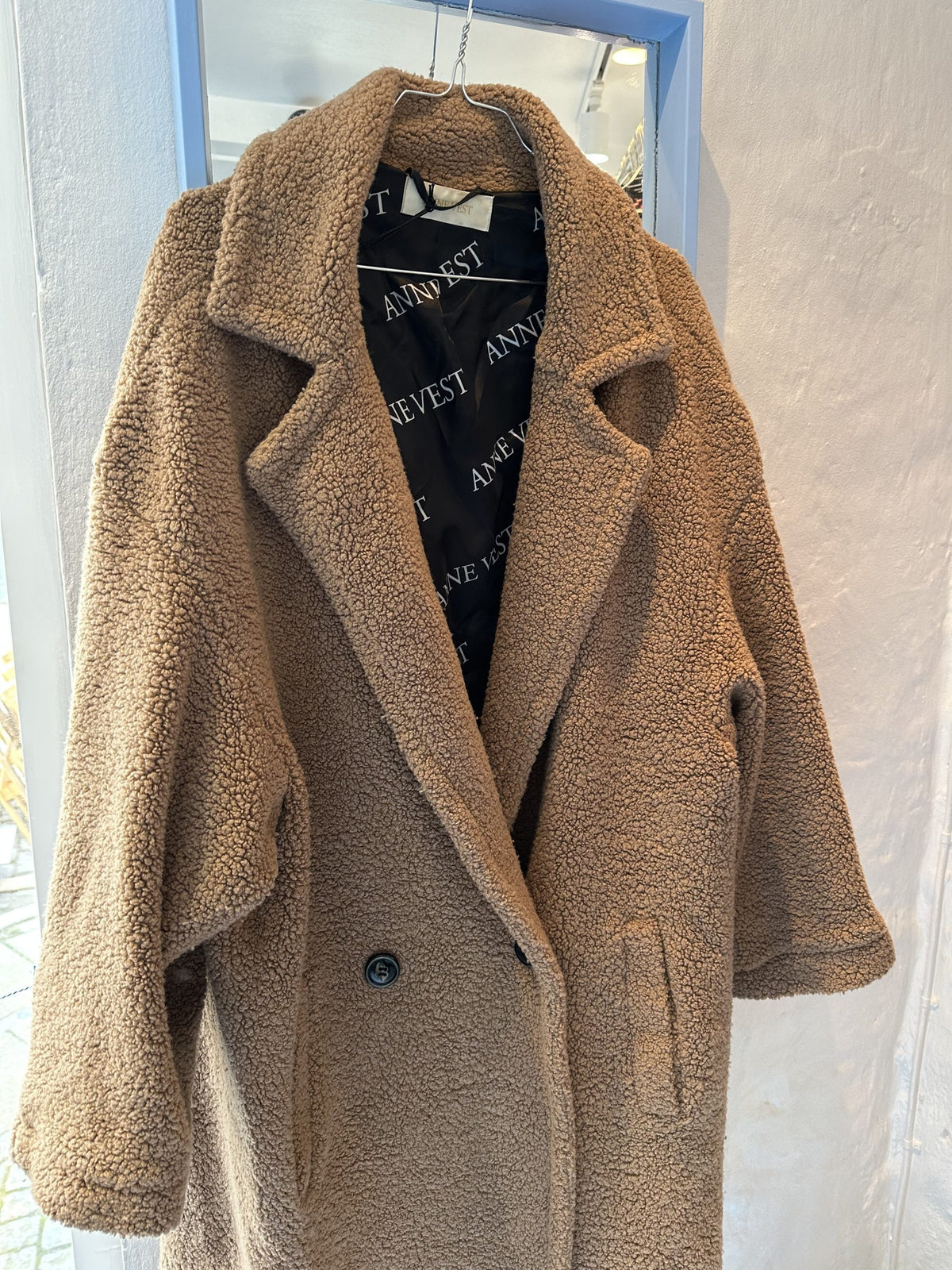 Anne Vest Coat