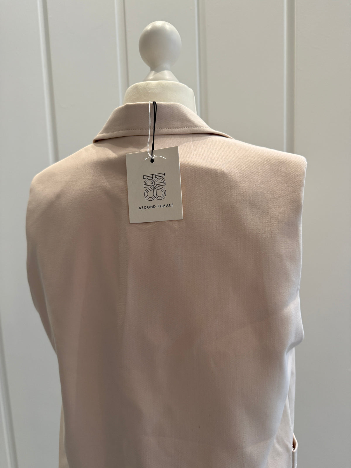 Second Female Vest