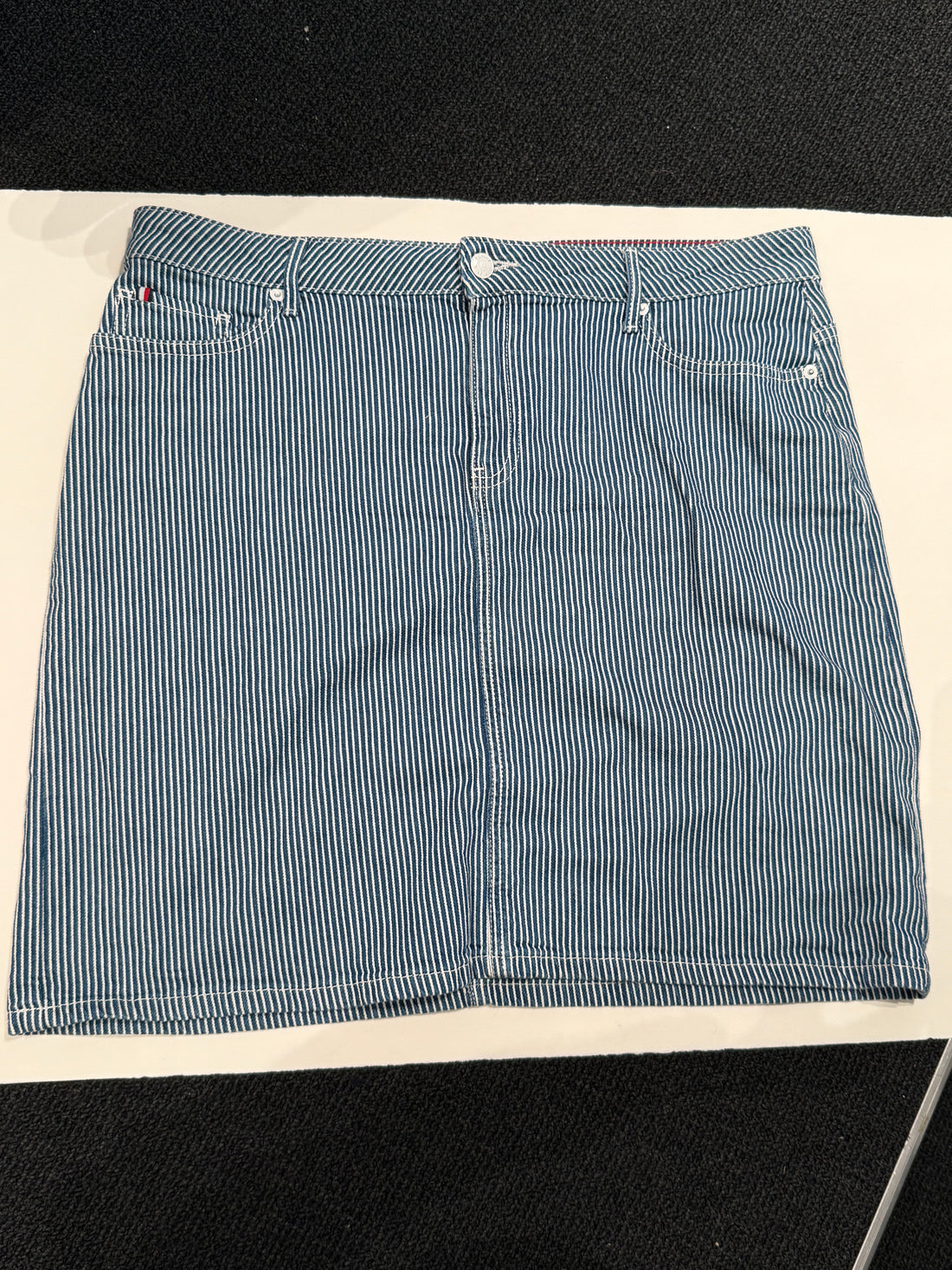 Tommy Hilfiger Skirt