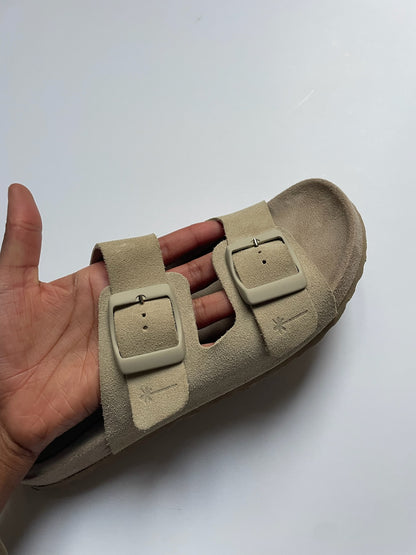 Manebi Sandals