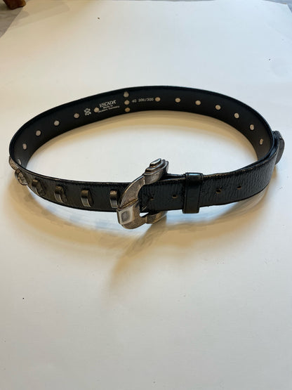 Escada Belt