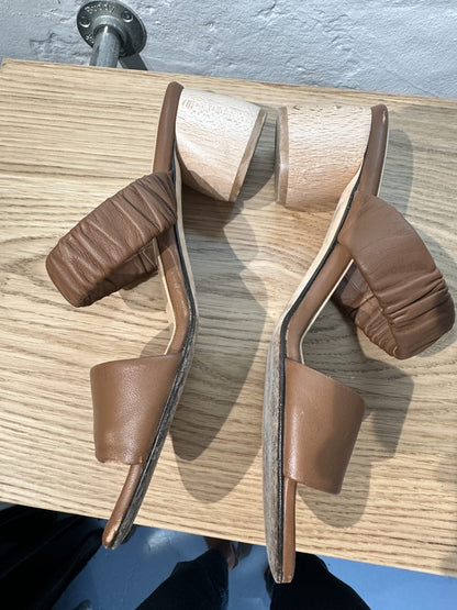 Dear Frances Sandals