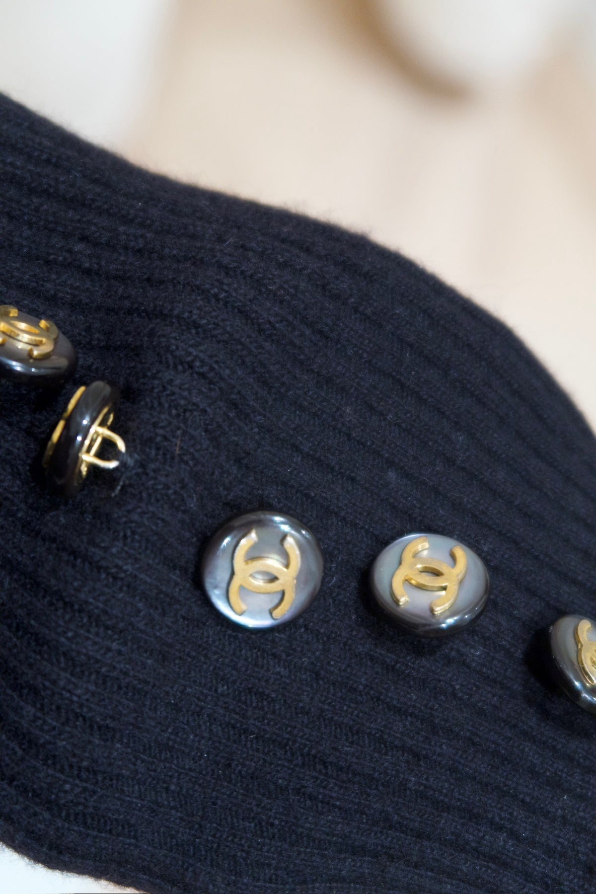 Chanel Ribbed sweater