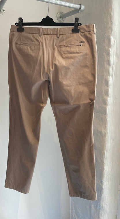 Hugo boss bukser bagfra