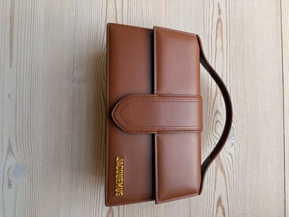 Jacquemus Le Grand Bambino Flap Bag / Taske