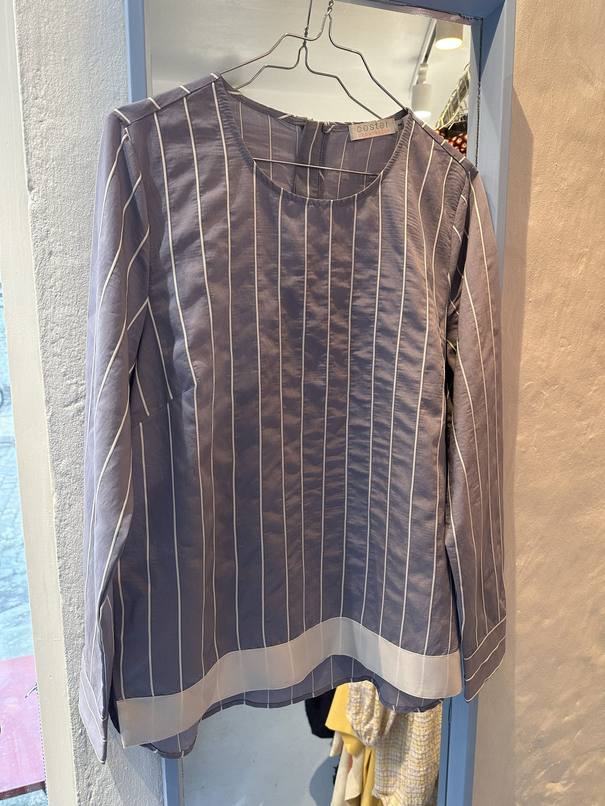Coster bluse forfra