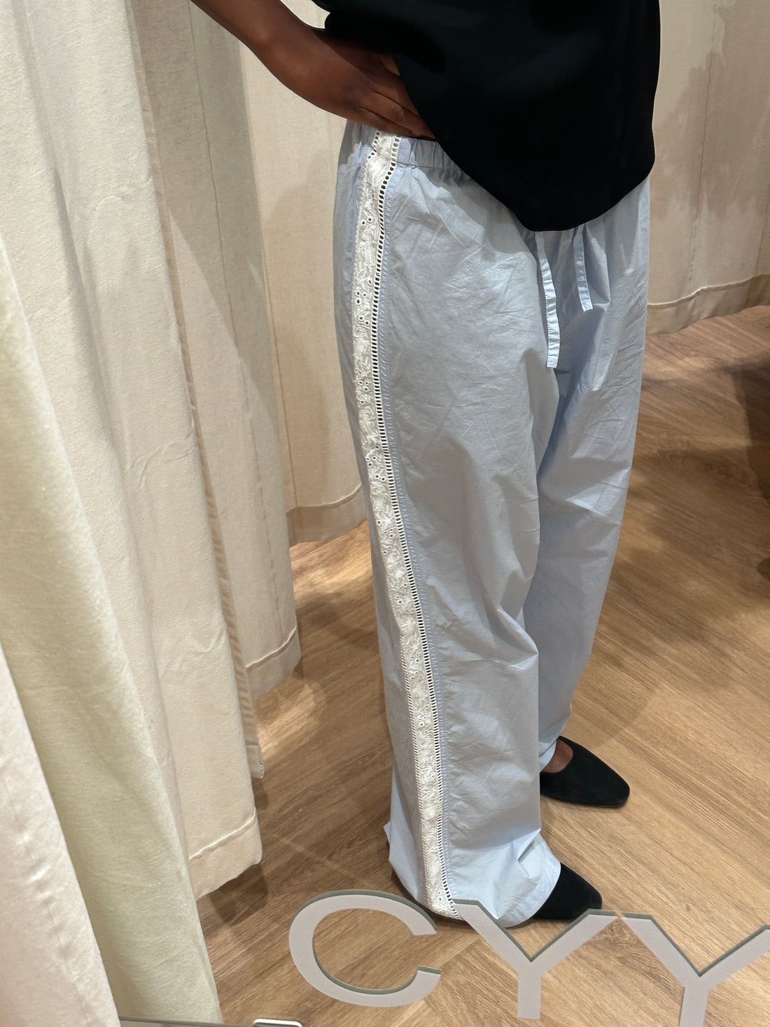 Desmond &amp; Dempsey Trousers