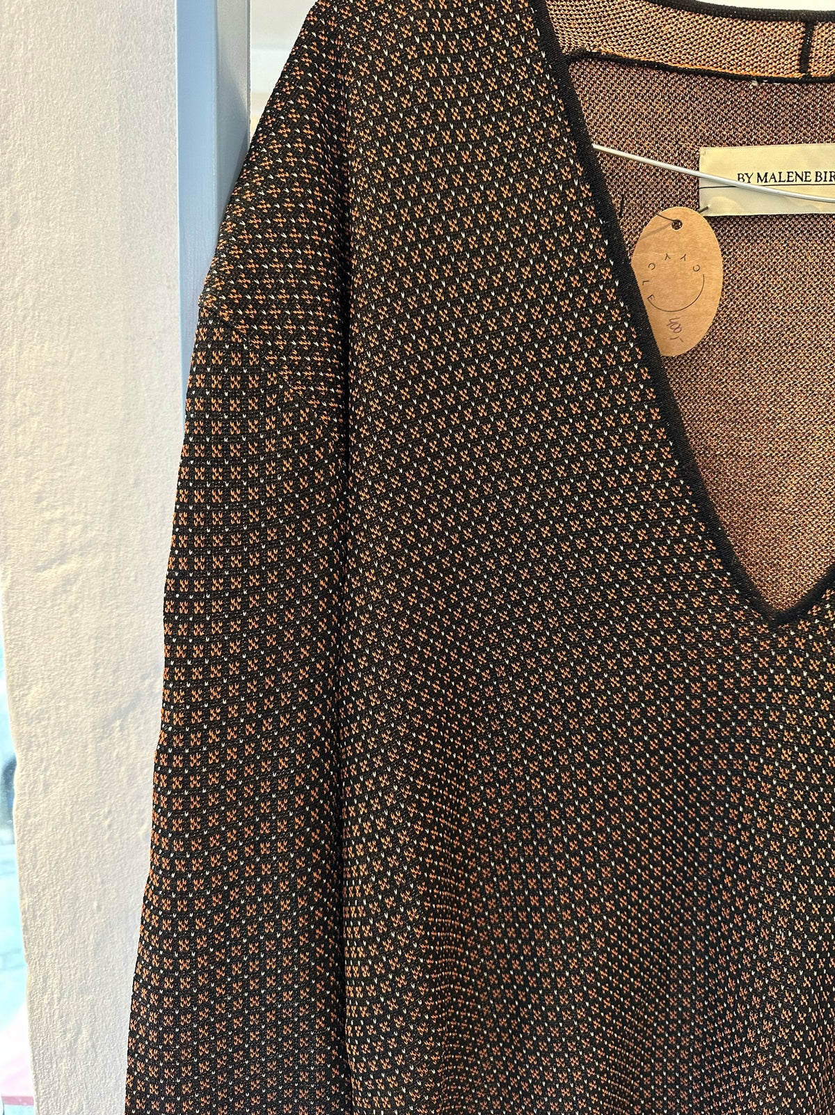 By Malene Birger Trøje tæt på