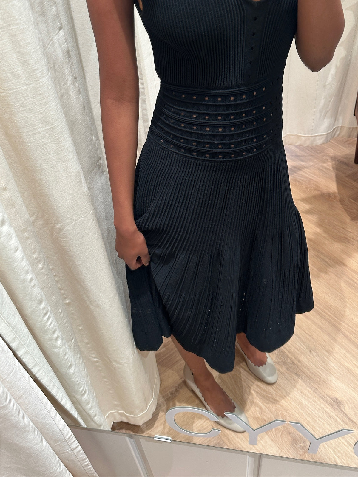 No. 21 Dress