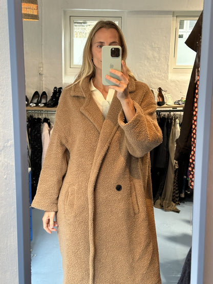 Anne Vest Coat
