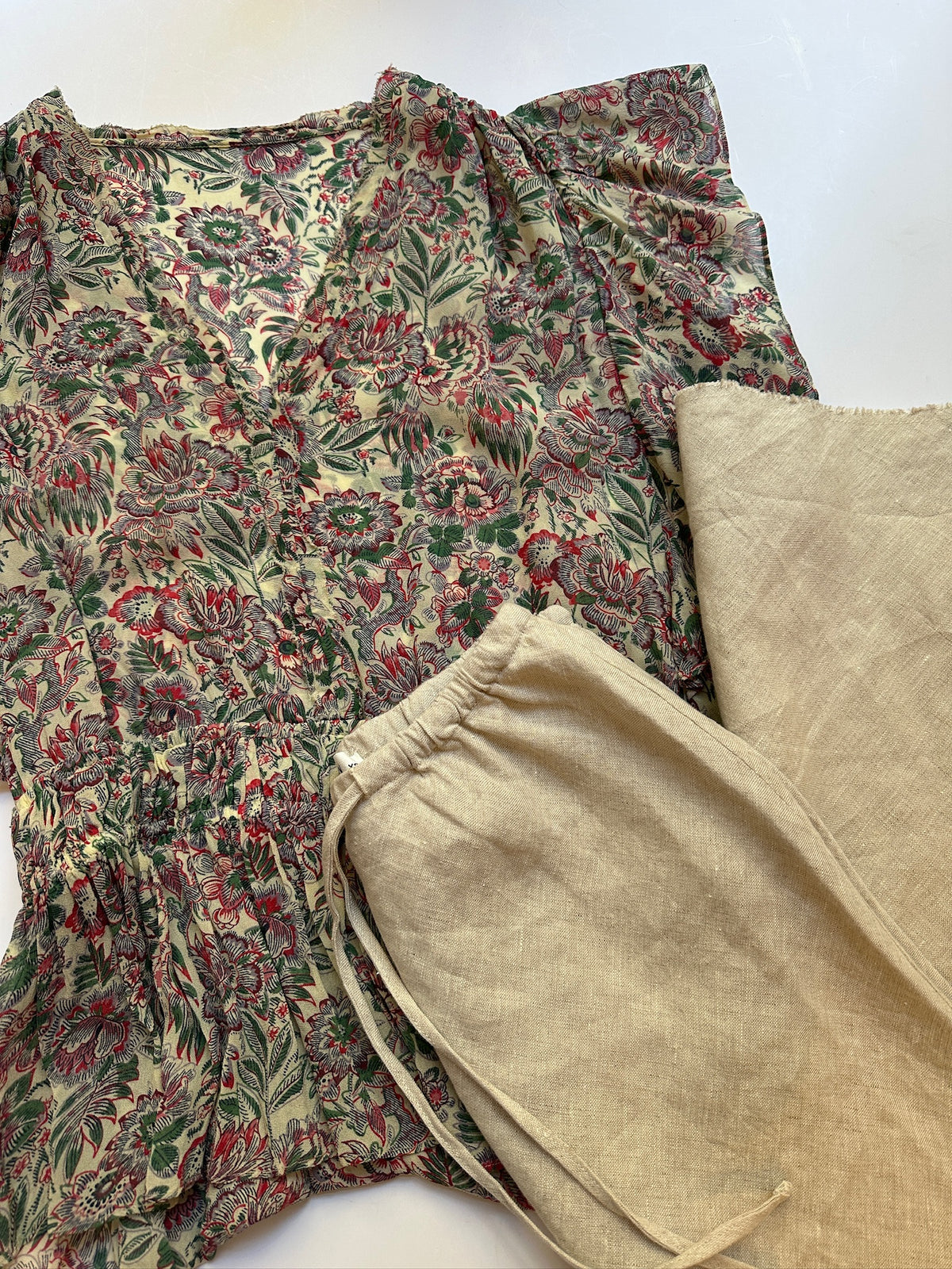 Venroy Linen Skirt