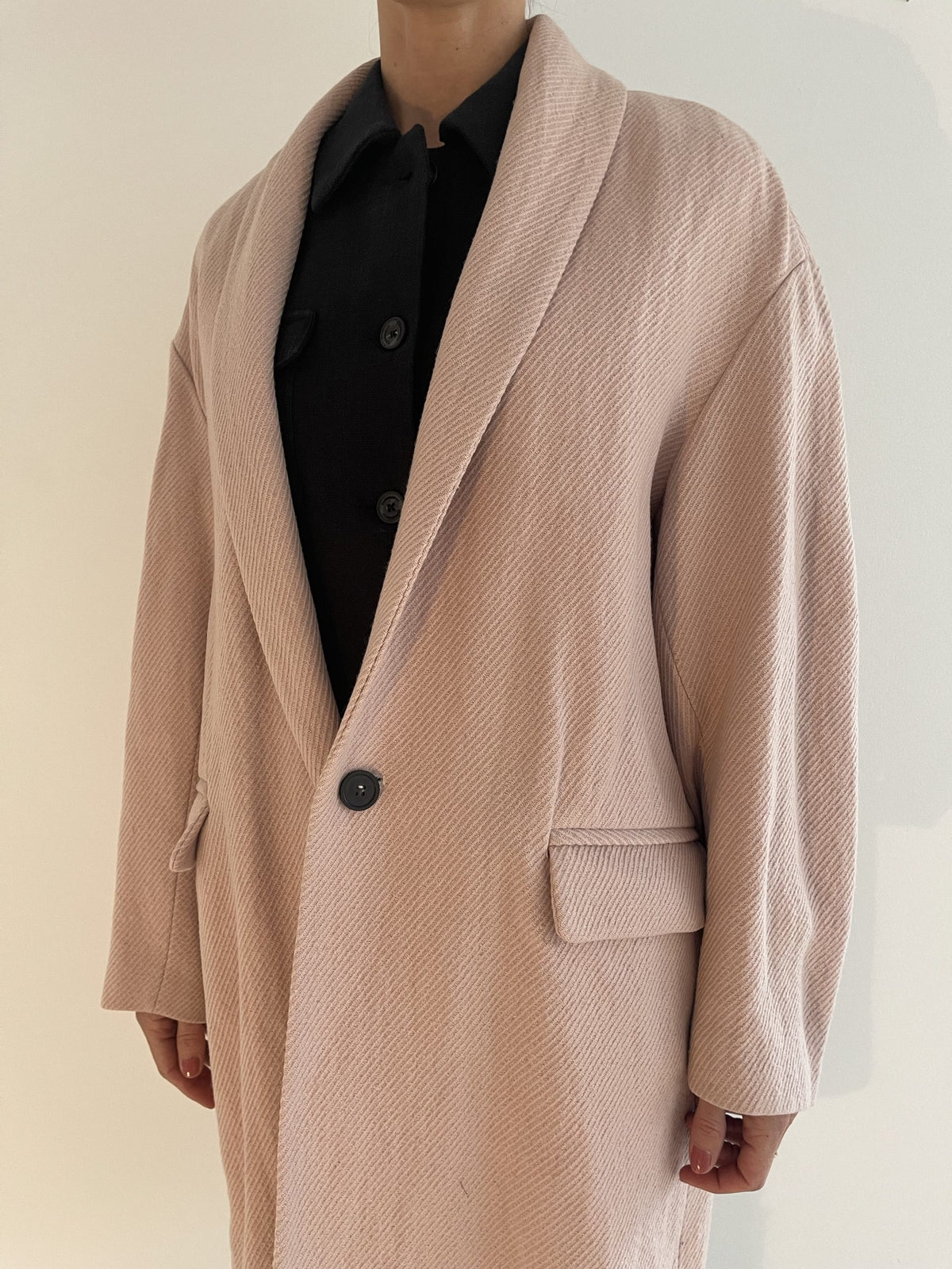 Isabel Marant Frakke beige på model tæt på forfra