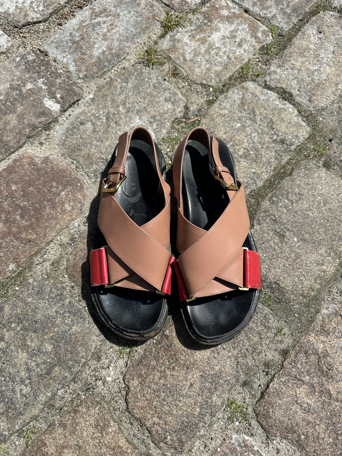 Marni Fussbett Sandals